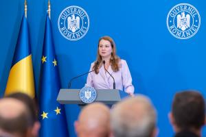 Ministrul Educației: Acolo unde infrastructura permite, orele se pot desfășura online