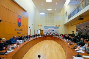 Decizii pentru comunitatea băcăuană