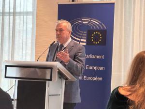 Dan Nica: La Combinatul de la Galați, oamenii produc oțel, nu lingouri de aur!