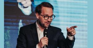 Primarul Dominic Fritz, găsit de ANI în conflict de interese administrativ