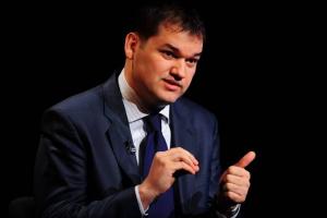 Ministrul Dezvoltării a aprobat mai multe lucrări de consolidare seismică