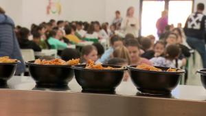 Programul „Masă sănătoasă&quot; va continua