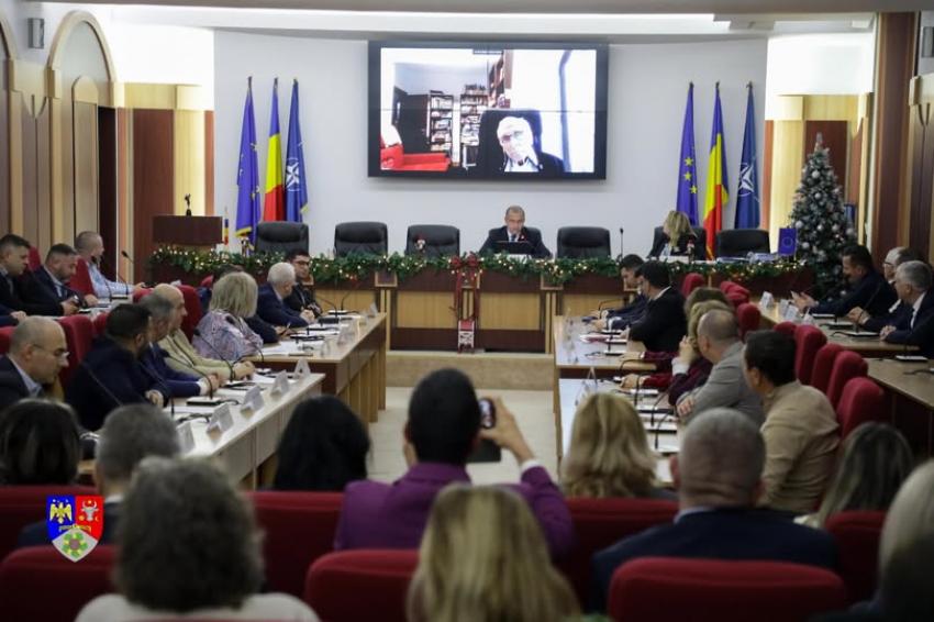 Consiliului Județean Vrancea onorează excelența!