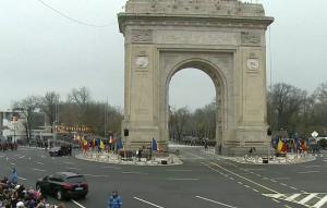 Parada militară de 1 Decembrie, la Arcul de Triumf: peste 2.900 de militari și 45 de aeronave