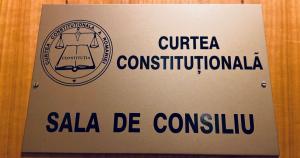 CCR a amânat din nou decizia privind legea cumulului pensie-salariu