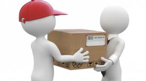 Cumpărăturile online urcă serviciile de poștă și curierat la un nivel record