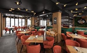 Intrarea în restaurante, cafenele şi sălile cu jocuri de noroc ar putea fi interzisă în municipiul Iaşi începând cu 5 octombrie