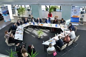 Ambasadorul Indiei, vizită de afaceri în Prahova