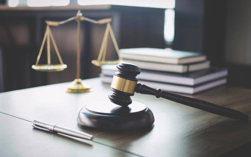 ”Amenzile de pandemie” anulate.  Guvernul trebuie să returneze banii