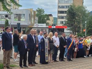 Imnul național, sărbătorit (și) în Piatra Tricolorului din Piatra Neamț