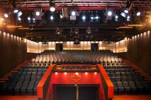 Plăți fictive în valoare de aproape 4 milioane de lei la Teatrul Lucia Sturdza-Bulandra