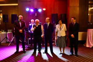 PRIMĂVARA SENIORILOR!