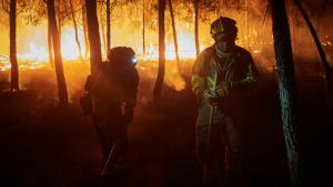 51 de pompieri români trimiși în Spania ca să lupte cu incendiile de vegetație