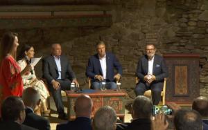 Președintele Iohannis a participat la Festivalul Haferland: România va continua să apere drepturile şi interesele minorităţilor sale