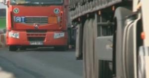 Parlamentul European a adoptat o directivă care îi afectează dur pe transportatorii români de marfă