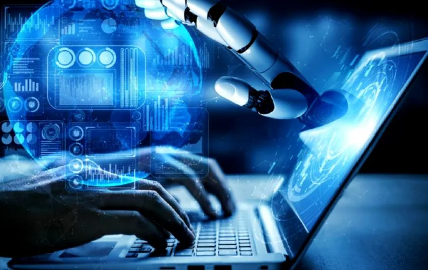 ICDL România lansează un ghid gratuit pentru utilizarea inteligenței artificiale în școli