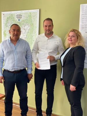 Noi microbuze electrice pentru elevi, în Covasna, prin PNRR