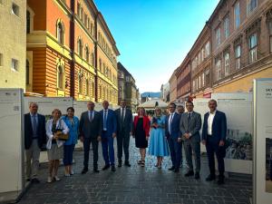 „Noi, Poporul/We the People”vernisată la Brașov