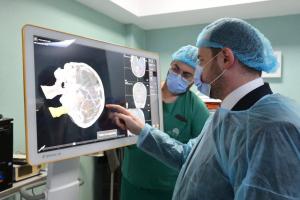 Premieră în România: Primul RMN mobil funcționează la Iași. Ministrul Rogobete l-a testat personal