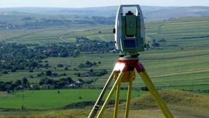 48 de UAT-uri din Galați au încheiat contracte de finanțare pentru lucrări de cadastru