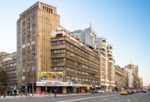Prima clădire modernistă din Capitală va fi consolidată-primarul Nicușor Dan