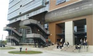 Amenințări cu moartea la SNSPA. O persoană străină i-a acuzat pe angajați că au avut atitudine negativă față de un candidat