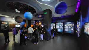 Mii de elevi beneficiari de proiectele din educația doljeană