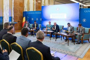 Reforma administrației publice locale, subiectul întâlnirii dintre reprezentanții Guvernului și cei ai Asociației Municipiilor din România