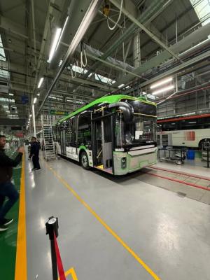 Primul troleibuz din lotul celor 22 de vehicule moderne, electrice și silențioase destinate Bucureștiului este gata