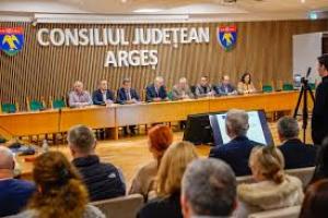 Consiliul Județean Argeș a prezentat stadiul proiectelor accesate pentru fonduri europene