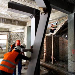 Lucrări de consolidare seismică, în valoare de peste 86,5 milioane de lei, aprobate de ministrul Dezvoltării