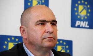 Bolojan: Îi rugăm pe alegătorii noștri să o voteze pe Elena Lasconi