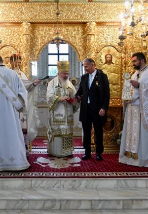 Dinu Iancu-Sălăjanu a fost onorat, de către Mitropolia Clujului, cu distincția Crucea Transilvană