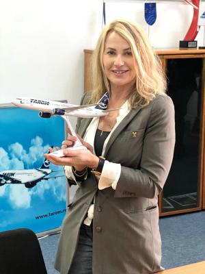 Aeronava TAROM care îi va duce pe sportivii români la Jocurile Olimpice a fost botezată Nadia Comăneci